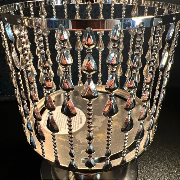 Bath & Body Works 3-Wick Pedestal Candle Holder‎ Beaded Teardrop - Picture 8 of 8